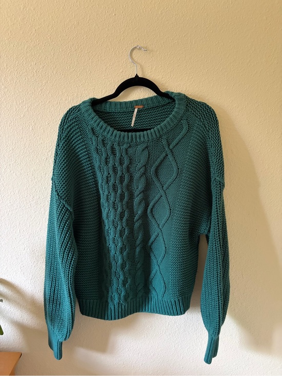 Free People Sweaters - Free People Leslie Cable Knit Green Sweater Size Small
